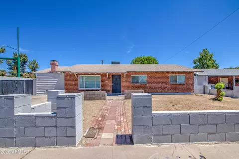 Exterior - 6853 N 36th Dr, Phoenix, AZ 85019 photo 3 of 10