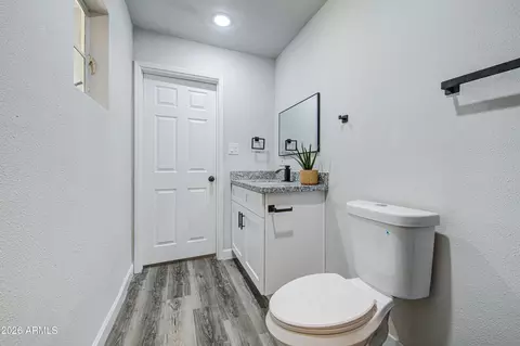 Bath - 6853 N 36th Dr, Phoenix, AZ 85019 photo 3 of 6