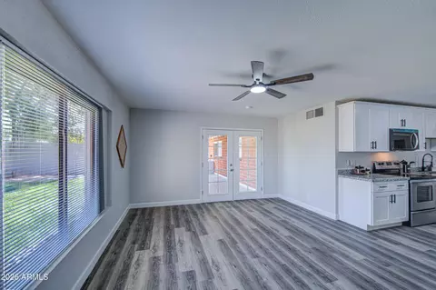 Living - 6853 N 36th Dr, Phoenix, AZ 85019 photo 9 of 11