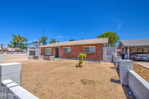 Exterior - 6853 N 36th Dr, Phoenix, AZ 85019 photo 1 of 10