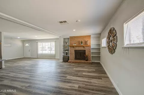 Living - 6853 N 36th Dr, Phoenix, AZ 85019 photo 6 of 11
