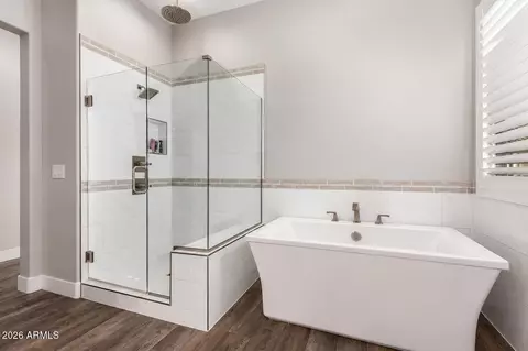 Bath - 9749 E Ripple Dr, Mesa, AZ 85212 photo 2 of 3