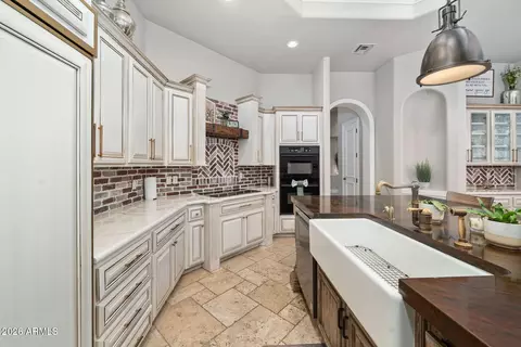 Kitchen - 1131 E Desert Ct, Gilbert, AZ 85234 photo 3 of 4