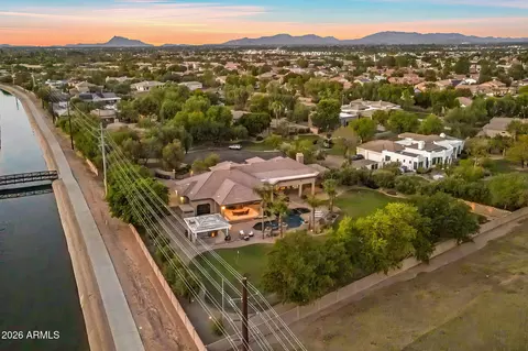 View/Area - 1131 E Desert Ct, Gilbert, AZ 85234 photo 5 of 6