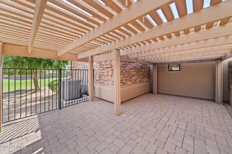 Exterior - 1131 E Desert Ct, Gilbert, AZ 85234 photo 15 of 18