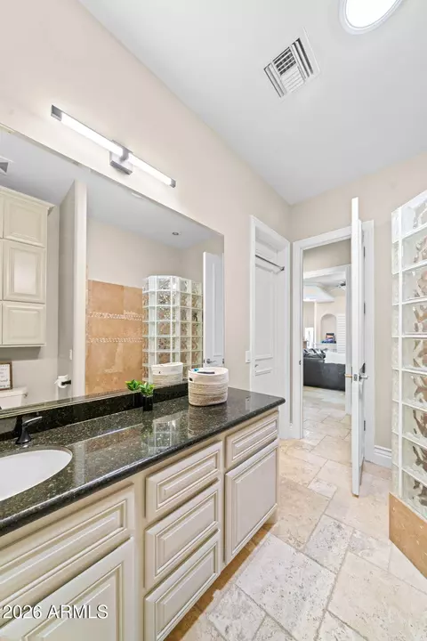 Bath - 1131 E Desert Ct, Gilbert, AZ 85234 photo 6 of 8