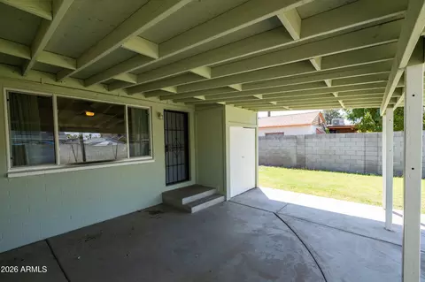 Exterior - 1834 N Mitchell St, Phoenix, AZ 85006 photo 8 of 13