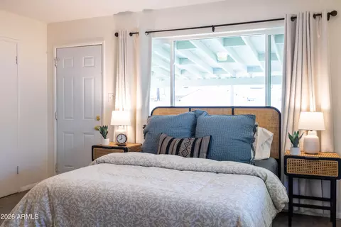 Bedroom - 1834 N Mitchell St, Phoenix, AZ 85006 photo 2 of 10