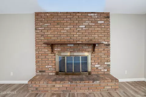 Living - 1260 E Alameda Dr, Tempe, AZ 85282 photo 6 of 7