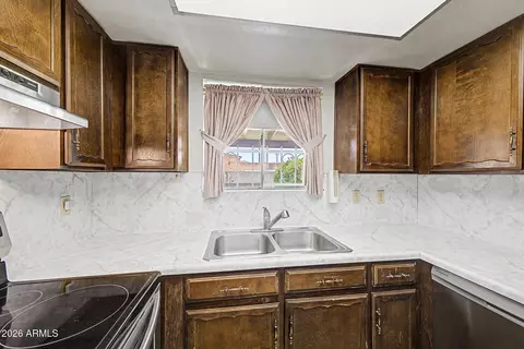 Kitchen - 407 E 8th St, Mesa, AZ 85203 photo 4 of 6