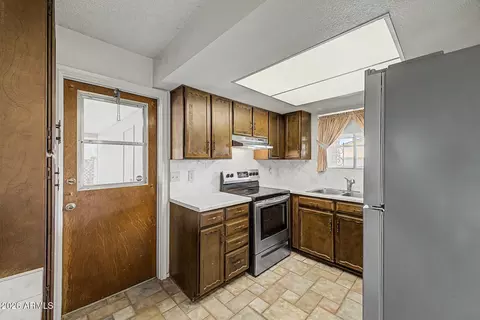 Kitchen - 407 E 8th St, Mesa, AZ 85203 photo 1 of 6