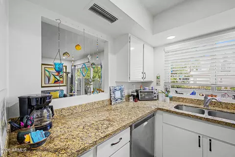 Kitchen - 5323 S Mitchell Dr, Tempe, AZ 85283 photo 2 of 4