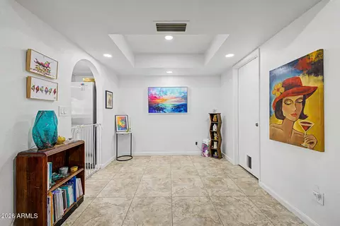 Entry Way - 5323 S Mitchell Dr, Tempe, AZ 85283 photo 1 of 1