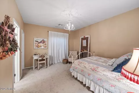 Bedroom - 1386 S Pecan St, Gilbert, AZ 85296 photo 4 of 5