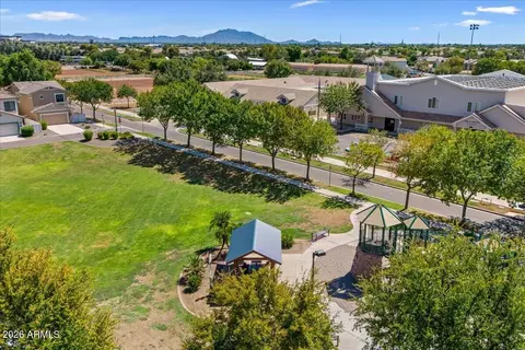 View/Area - 1386 S Pecan St, Gilbert, AZ 85296 photo 3 of 3