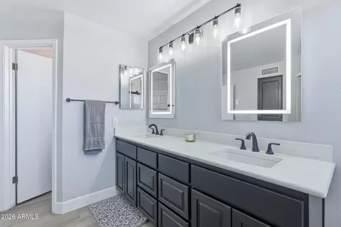 Bath - 2336 N Roca --, Mesa, AZ 85213 photo 2 of 5
