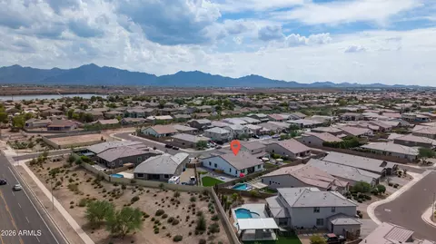 View/Area - 7512 W Odeum Ln, Phoenix, AZ 85043 photo 2 of 4