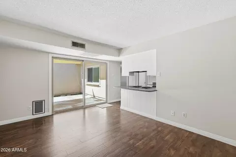 Living - 1505 E Southern Ave, Tempe, AZ 85282 photo 4 of 4
