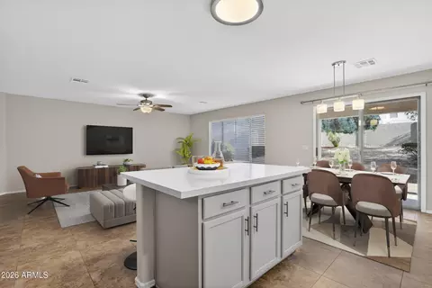 Kitchen - 1715 E Branham Ln, Phoenix, AZ 85042 photo 5 of 6