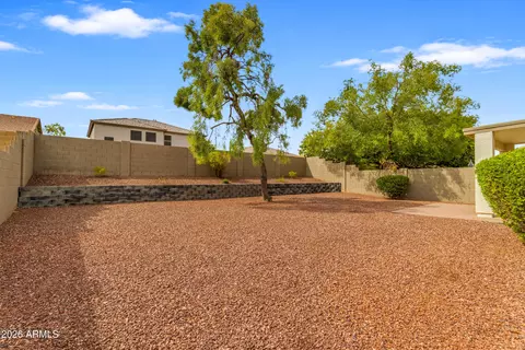 Exterior - 1715 E Branham Ln, Phoenix, AZ 85042 photo 11 of 12