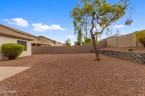 Exterior - 1715 E Branham Ln, Phoenix, AZ 85042 photo 6 of 12