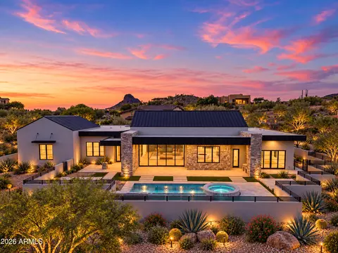 9297 E Sundance Cir, Gold Canyon, AZ 85118