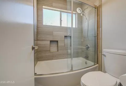 Bath - 3826 E Park Ave, Phoenix, AZ 85044 photo 3 of 6
