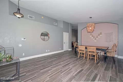 Dining - 6406 W Tether Trl, Phoenix, AZ 85083 photo 4 of 5