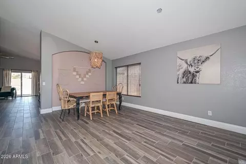 Dining - 6406 W Tether Trl, Phoenix, AZ 85083 photo 5 of 5