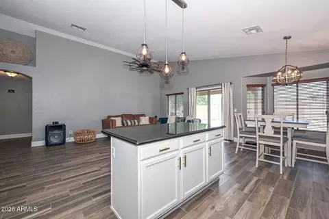 Kitchen - 6406 W Tether Trl, Phoenix, AZ 85083 photo 5 of 7