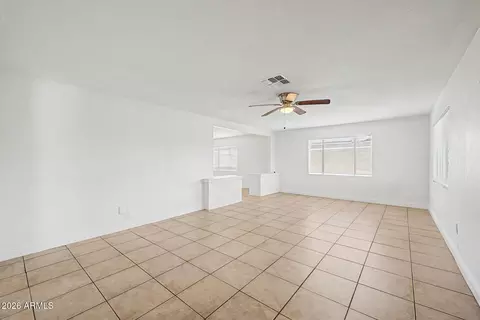Living - 1621 N 37th Dr, Phoenix, AZ 85009 photo 4 of 5