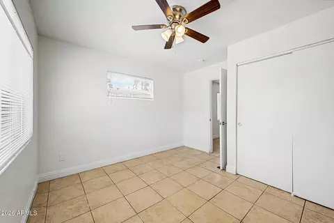 Bedroom - 1621 N 37th Dr, Phoenix, AZ 85009 photo 3 of 3