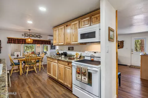 Kitchen - 2976 Pine Rim Rd, Overgaard, AZ 85933 photo 4 of 4