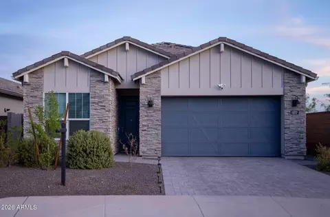10227 W Salter Dr, Peoria, AZ 85382