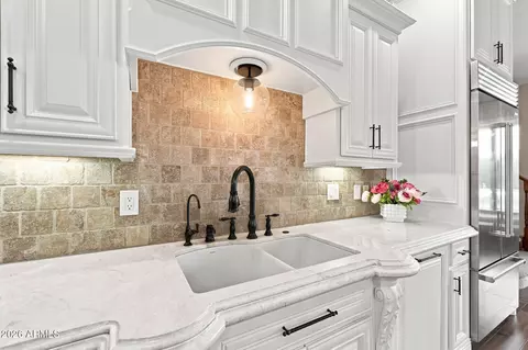 Kitchen - 15415 E Pickett Ct, Gilbert, AZ 85298 photo 4 of 6