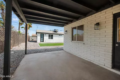 Exterior - 2134 E Harvard St, Phoenix, AZ 85006 photo 4 of 8