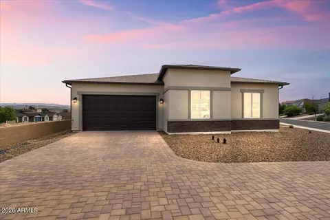 514 Miners Gulch Dr, Clarkdale, AZ 86324