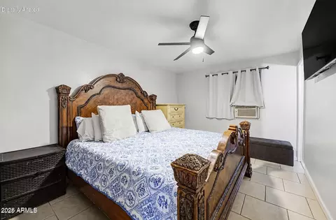 Bedroom - 6224 W Berkeley Rd, Phoenix, AZ 85035 photo 2 of 3