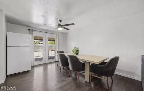 Dining - 6224 W Berkeley Rd, Phoenix, AZ 85035 photo 1 of 2