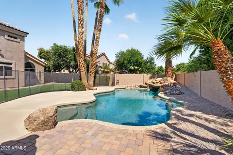Exterior - 4507 E Olive Ave, Gilbert, AZ 85234 photo 3 of 14