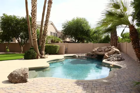 Exterior - 4507 E Olive Ave, Gilbert, AZ 85234 photo 11 of 14