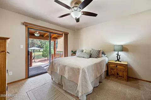 Bedroom - 2327 S Buffalo Loop, Overgaard, AZ 85933 photo 1 of 3