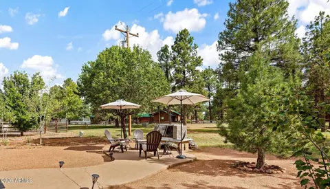 Exterior - 2327 S Buffalo Loop, Overgaard, AZ 85933 photo 6 of 8