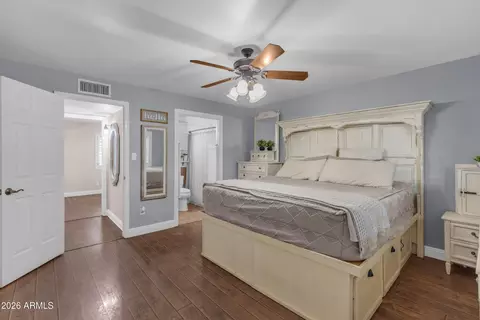 Bedroom - 13619 E Morgan Dr, Gilbert, AZ 85295 photo 2 of 7