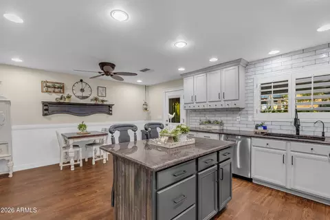 Kitchen - 13619 E Morgan Dr, Gilbert, AZ 85295 photo 6 of 6