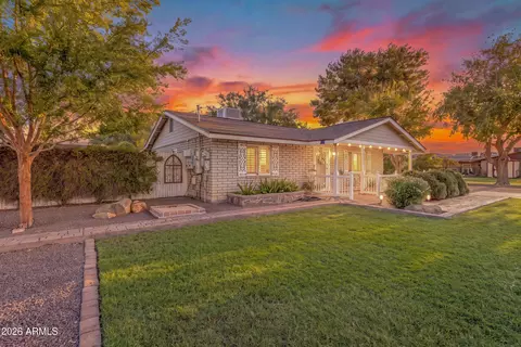 Exterior - 13619 E Morgan Dr, Gilbert, AZ 85295 photo 2 of 22