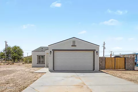 3235 W Vaquero Dr, Eloy, AZ 85131