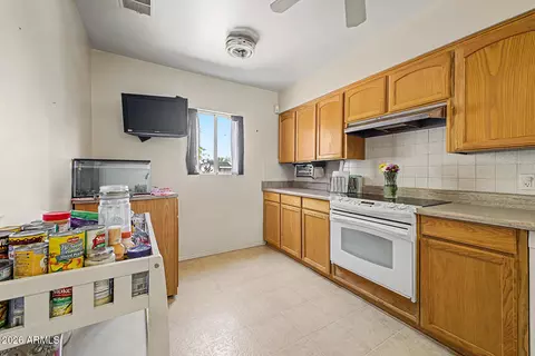 Kitchen - 381 W Pima Ave, Coolidge, AZ 85128 photo 1 of 3