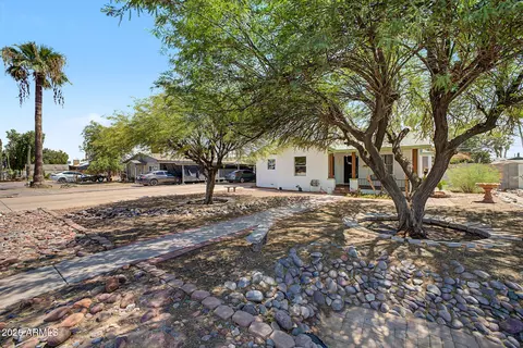 Exterior - 381 W Pima Ave, Coolidge, AZ 85128 photo 2 of 7