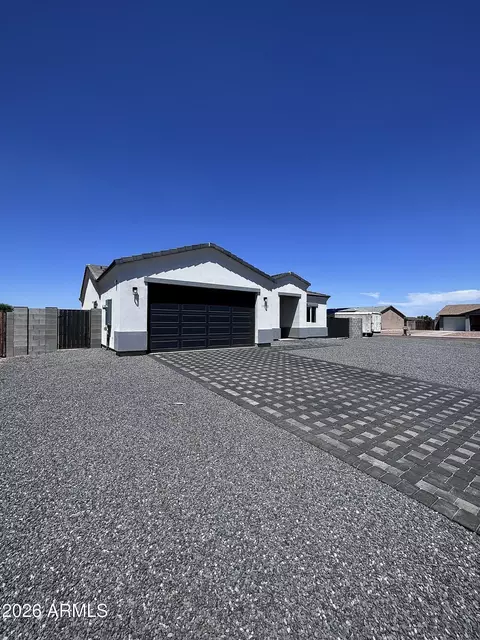 10933 W Carmelita Cir, Arizona City, AZ 85123